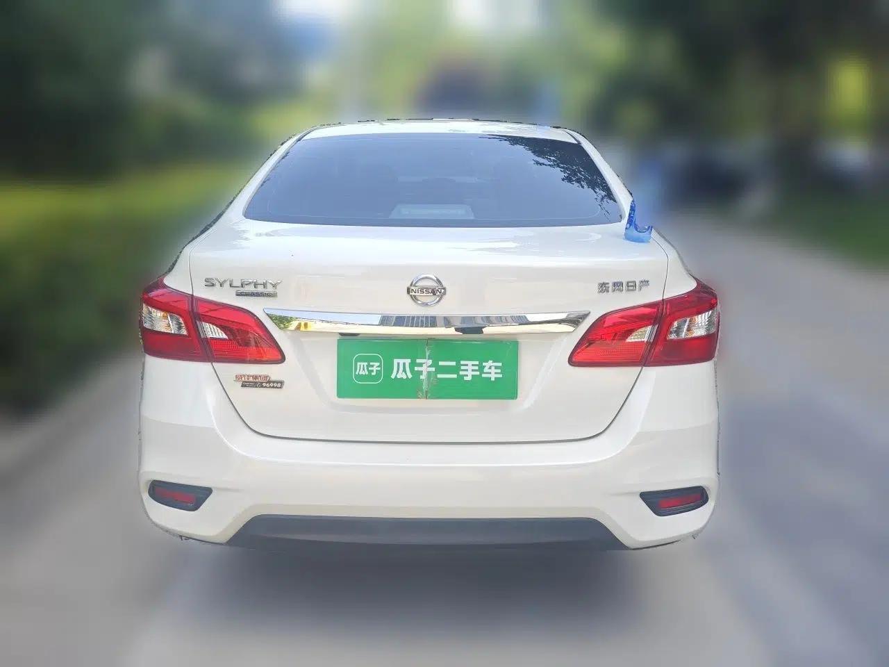 Nissan Sylphy 2022 Classic 1.6XL CVT Luxury Edition — миниатюра 5