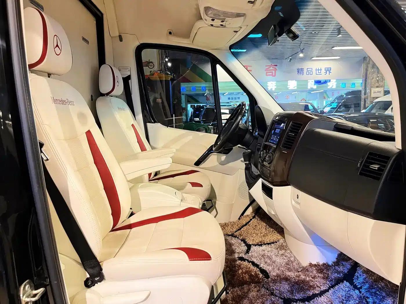 2015 Sprinter 3.5L Automatic — миниатюра 12