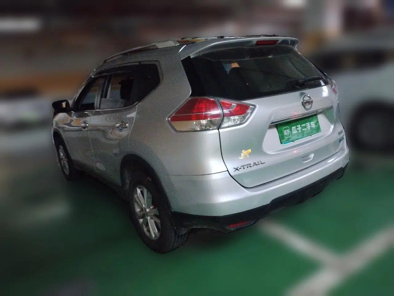 Nissan X-Trail 2015 2.0L CVT Comfort MAX Edition 2WD — миниатюра 4
