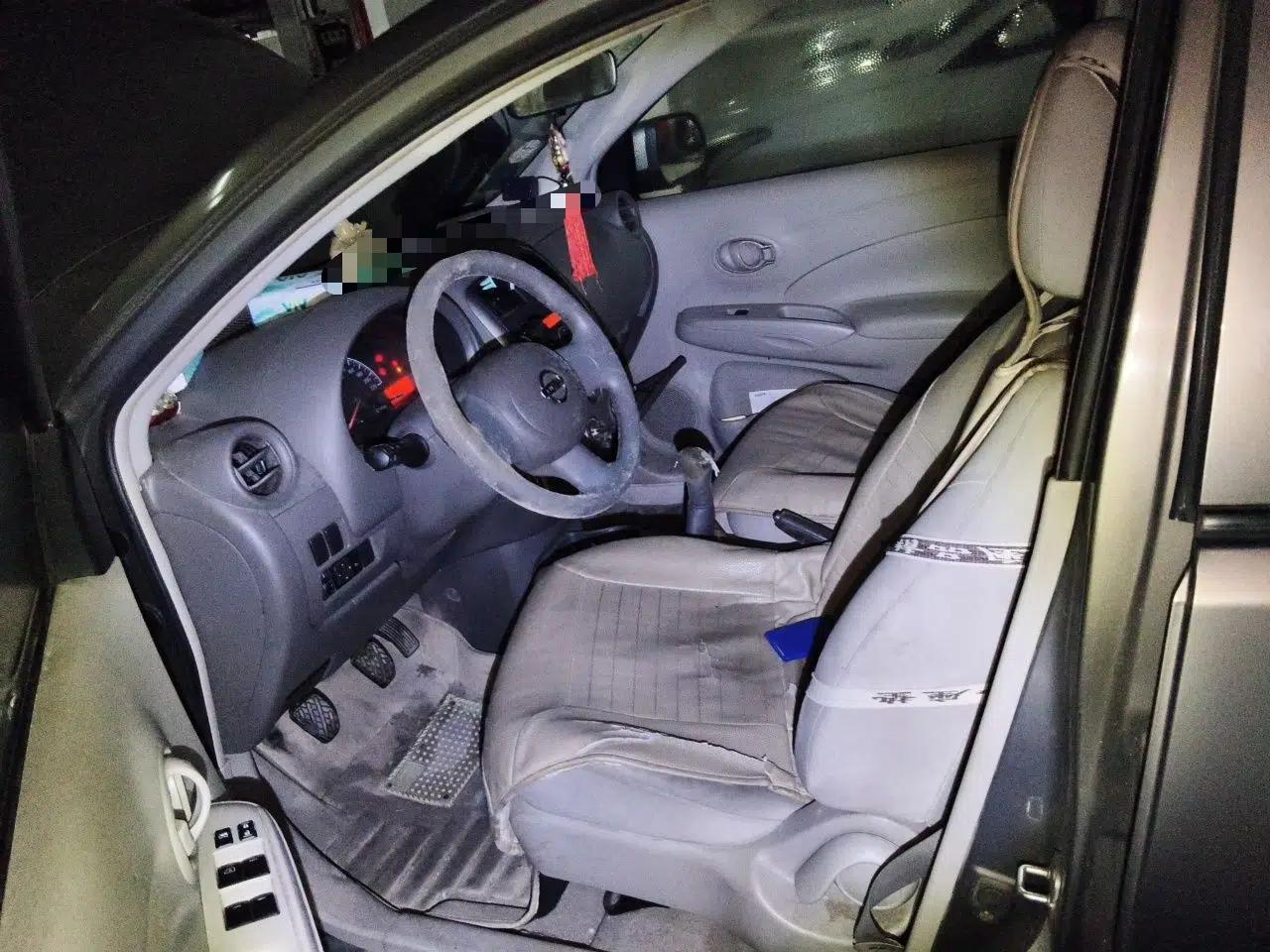 Nissan Sunny 2011 1.5XE Manual Comfort Edition — миниатюра 15