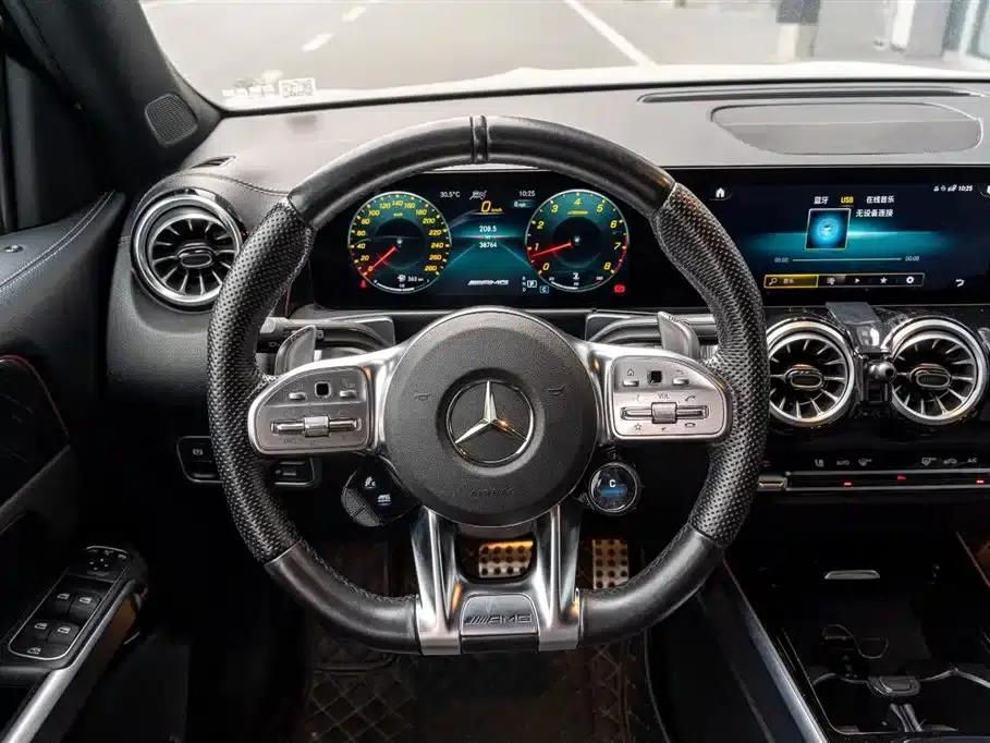 2021 Mercedes-Benz GLB AMG 35 4MATIC — миниатюра 10