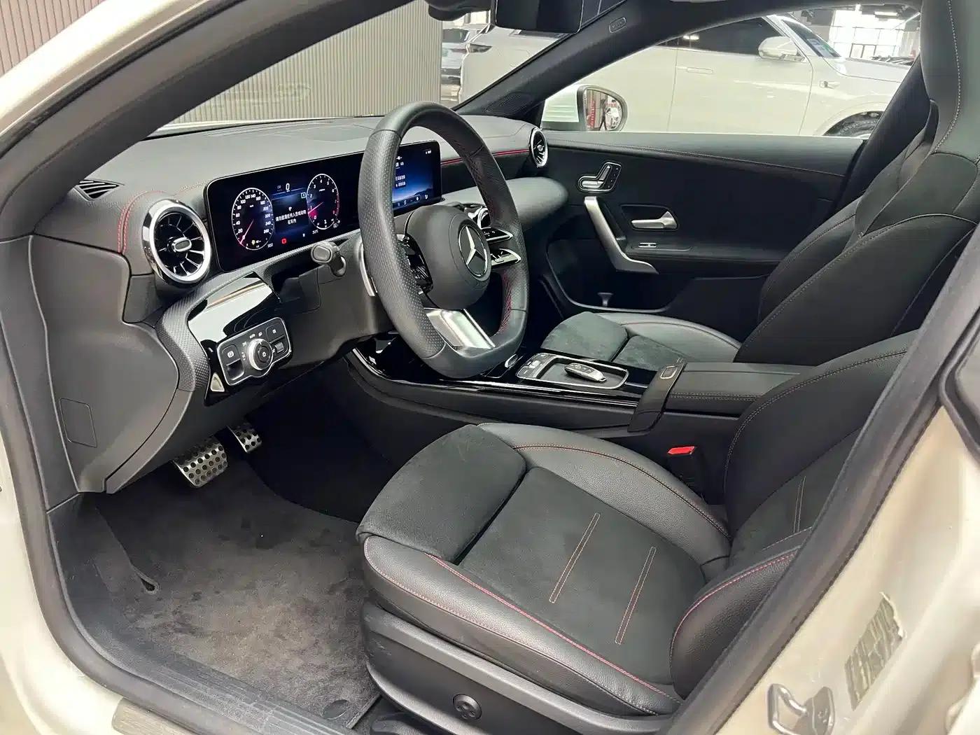 Mercedes-Benz CLA (Imported) 2024 CLA 200 Shooting Brake — миниатюра 20