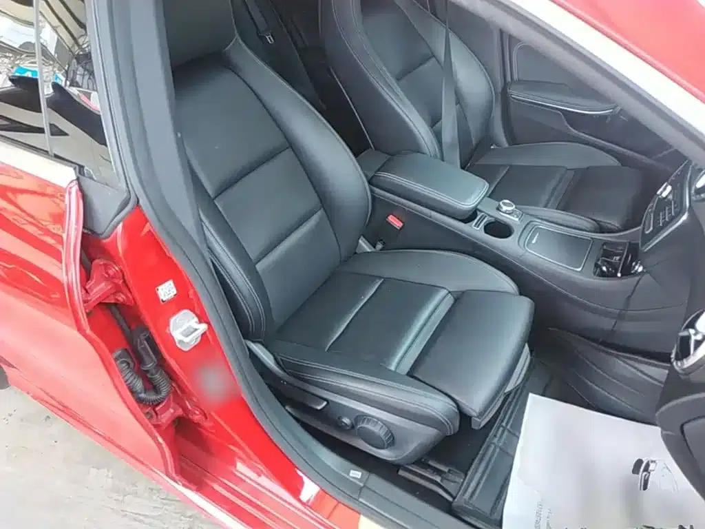 Imported Mercedes-Benz CLA 2017 CLA 200 Fashion Edition — миниатюра 25