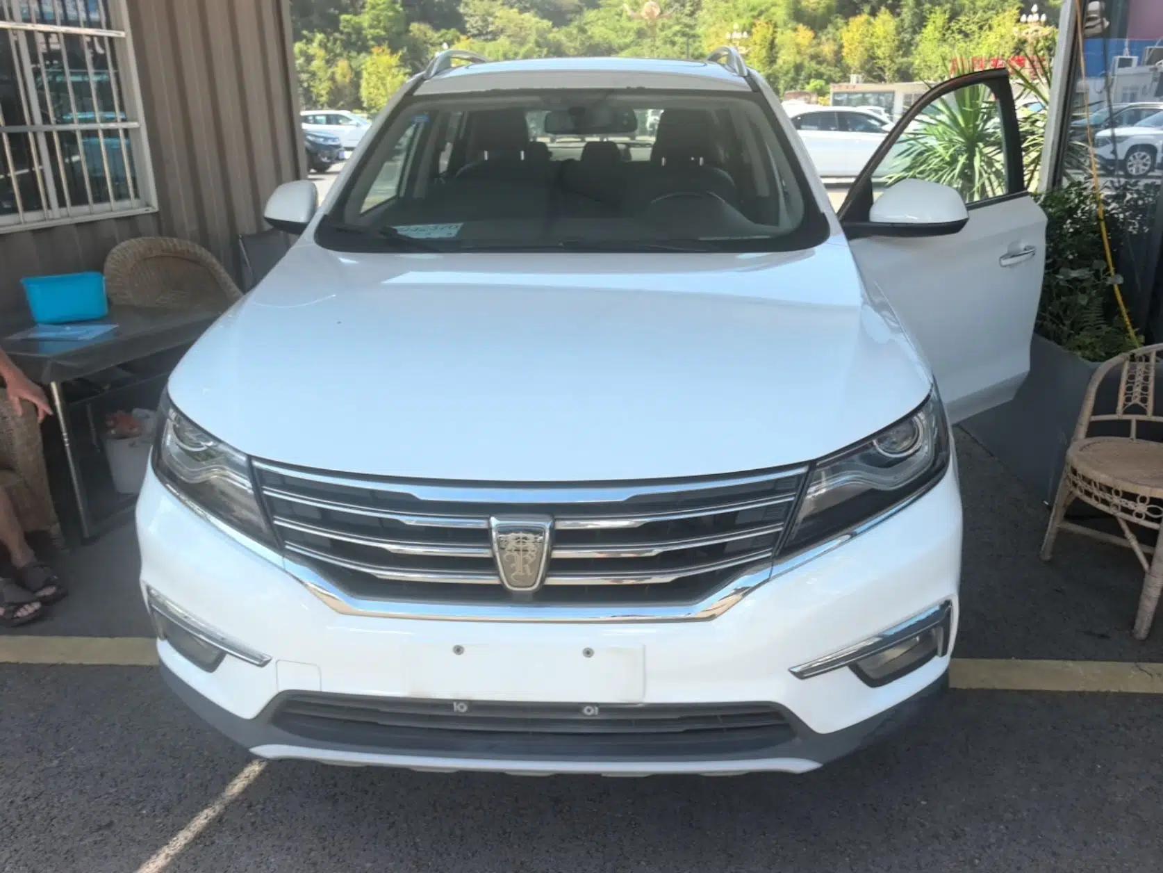 Roewe RX5 2018 20T Two-Wheel Drive Automatic Flagship Edition — миниатюра 2