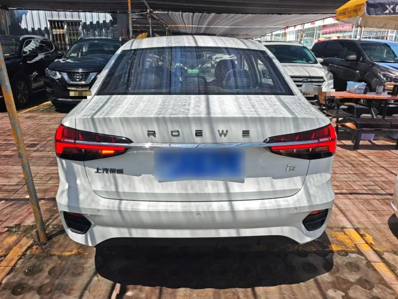 Roewe i5 2021 1.5L CVT Platinum Edition — миниатюра 5