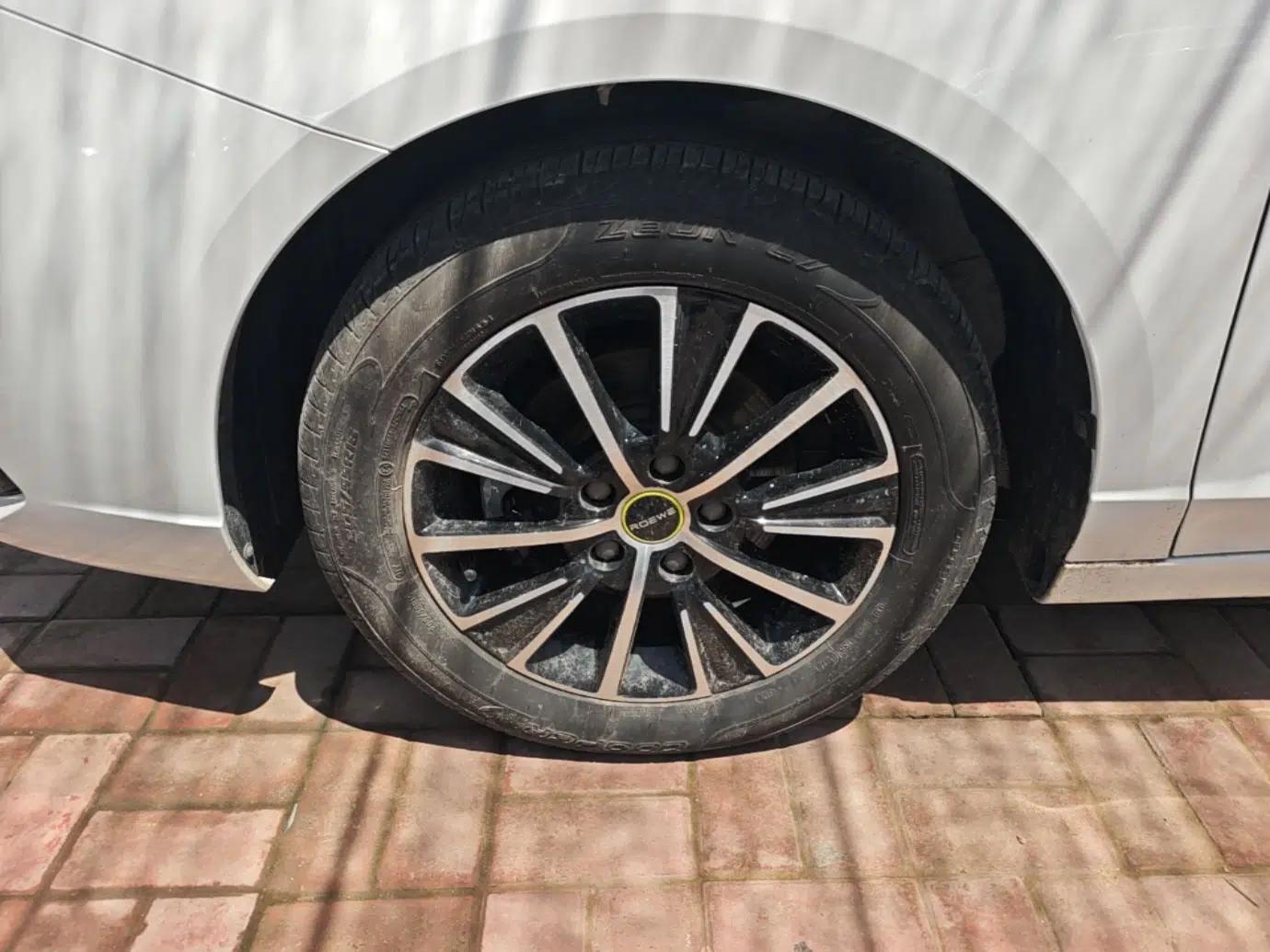 Roewe i5 2021 1.5L CVT Platinum Edition — миниатюра 10