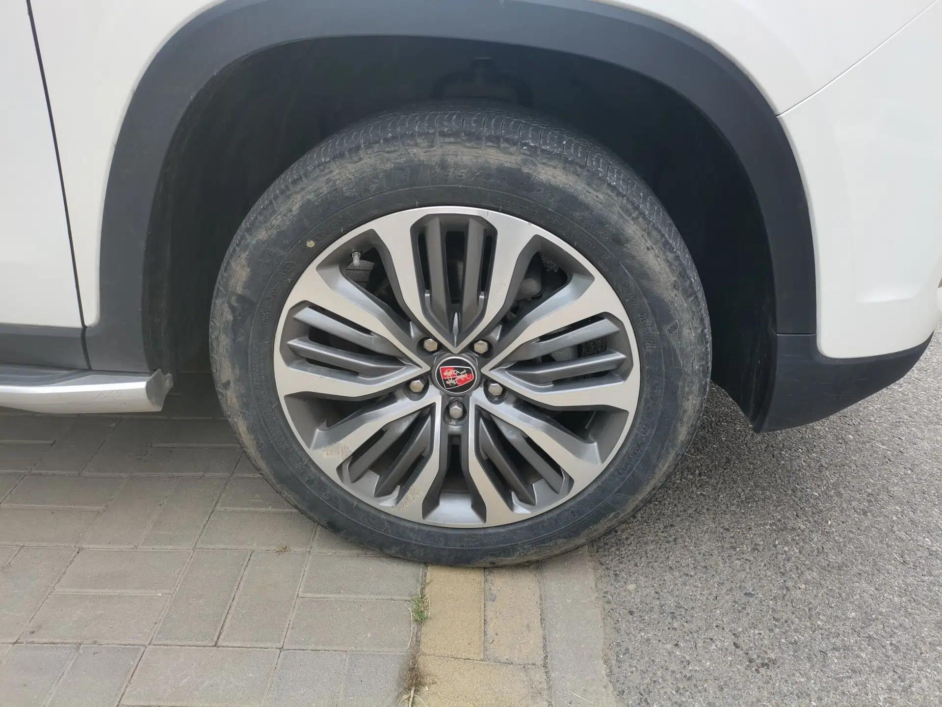 Roewe RX8 2019 30T Smart Connectivity All-Wheel Drive Supreme Edition — миниатюра 8