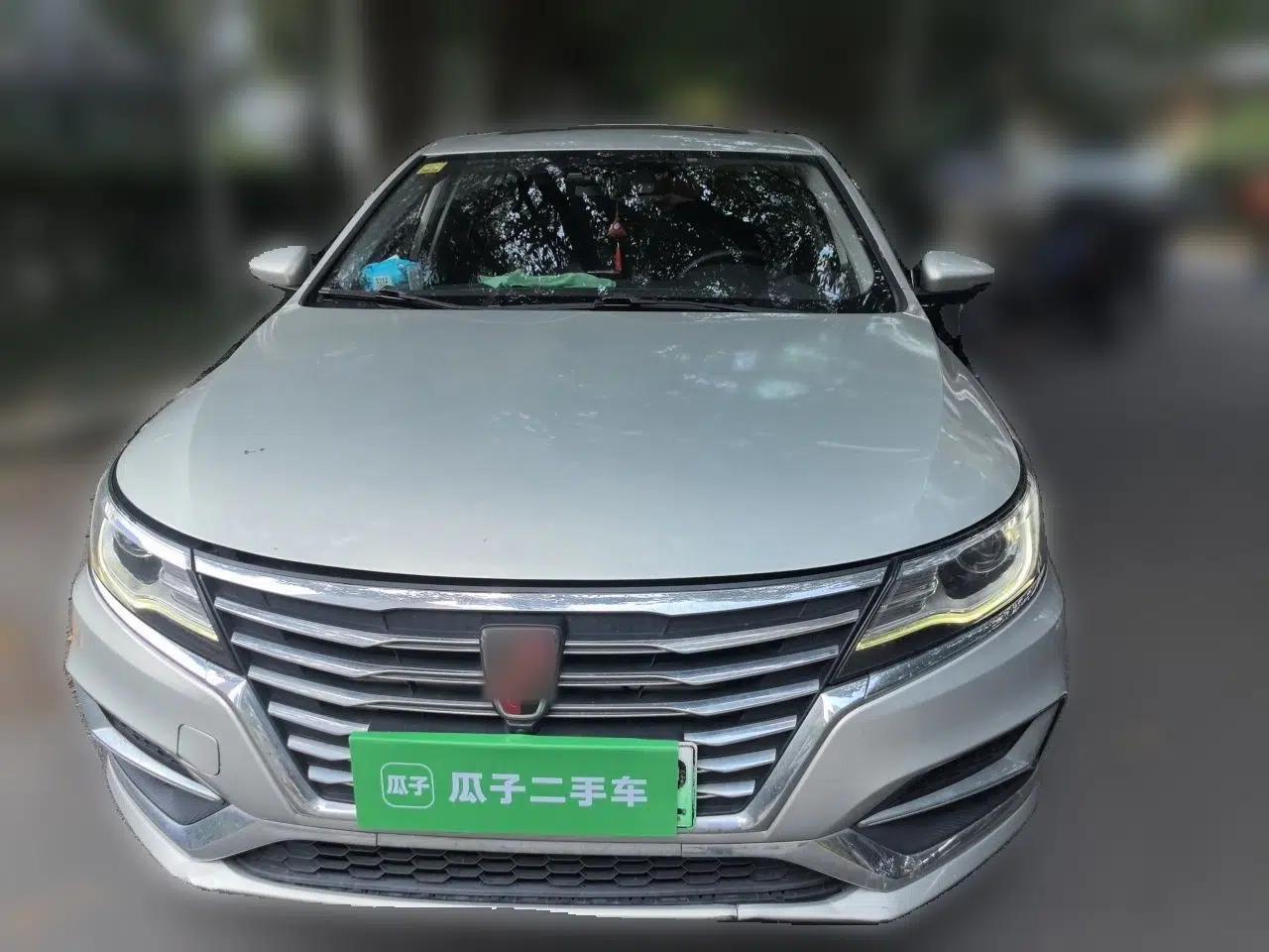 Roewe i6 New Energy 2017 45T Hybrid Connect & Smart Enjoyment Edition — миниатюра 2