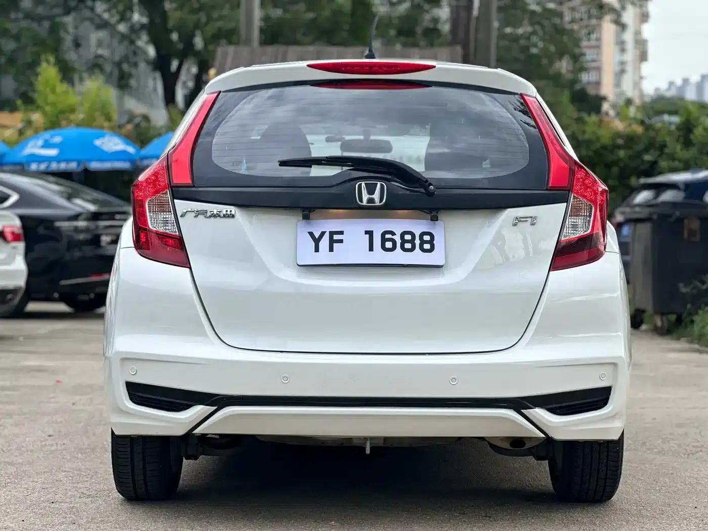 Honda Fit 2018 1.5L CVT Comfort Sunroof Edition — миниатюра 6