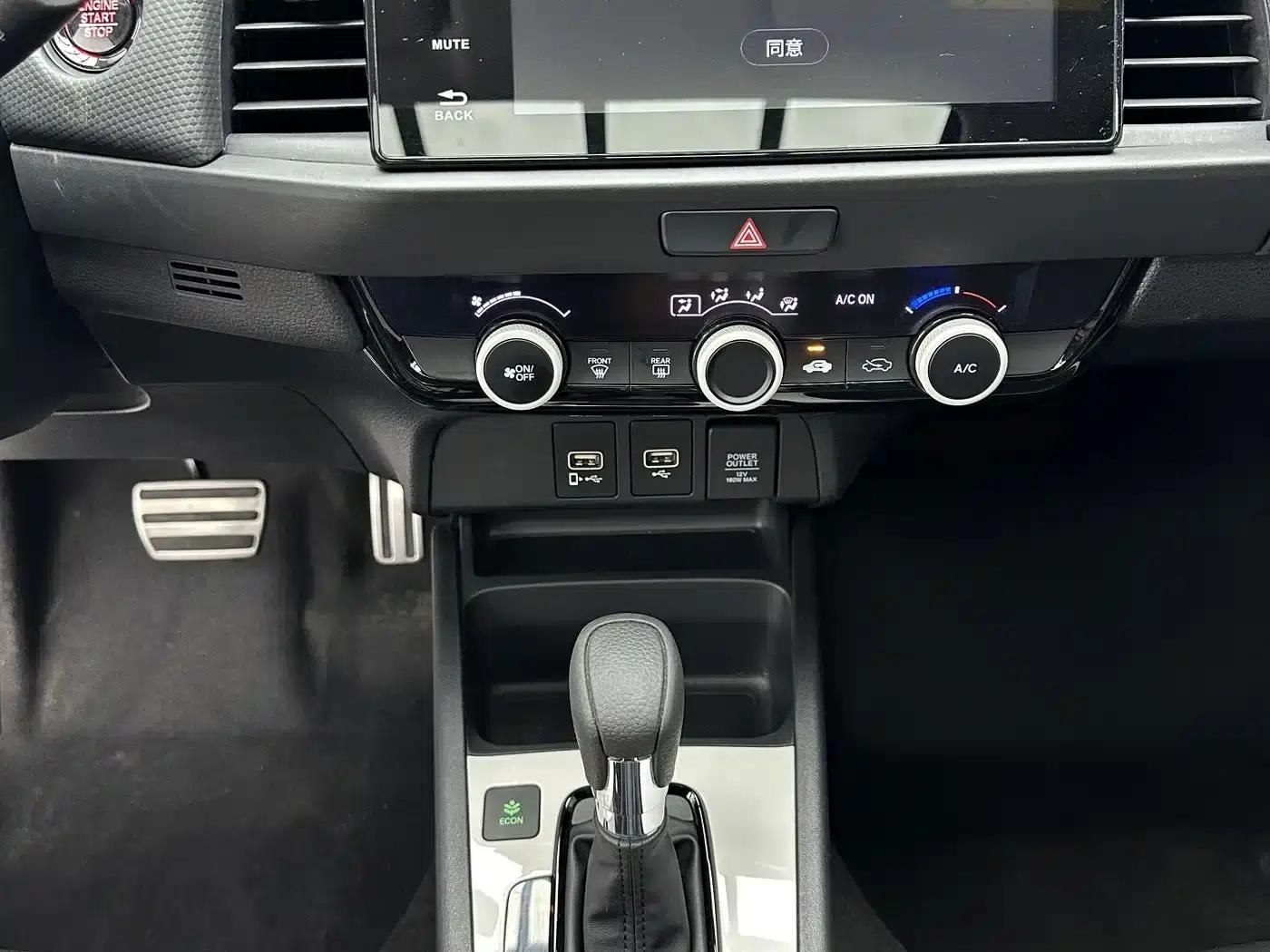 Honda Fit 2023 1.5L CVT Sport Pro Edition — миниатюра 14