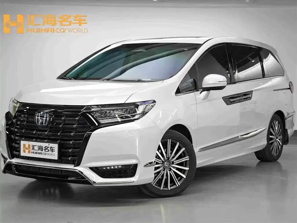 Elysion 2024 2.0L e:HEV Luxury Edition — миниатюра 1