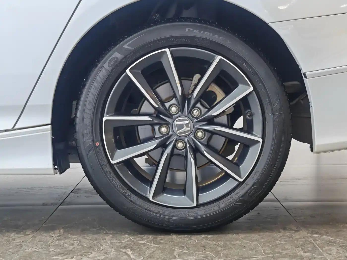 Inspire 2022 260TURBO Premium Edition — миниатюра 9
