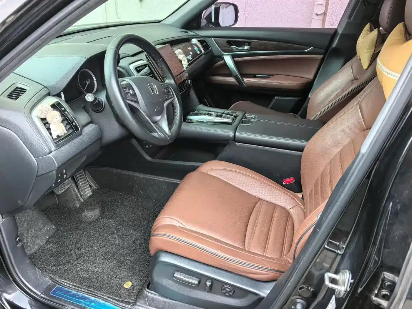 Honda UR-V 2017 370TURBO 4WD Premium Edition (National V Emission Standard) — миниатюра 3