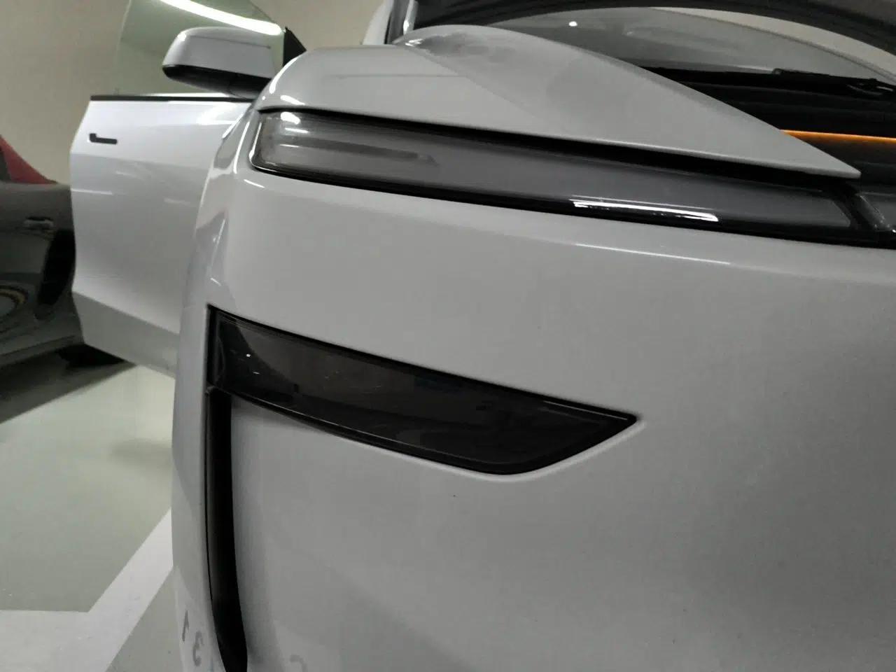 Tesla Model Y 2025 Updated Version Long-Range All-Wheel Drive — миниатюра 7