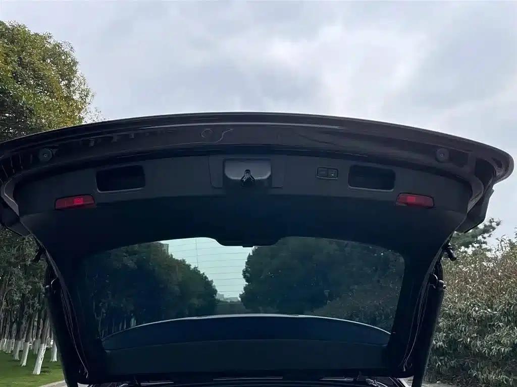 2018 Macan 2.0T — миниатюра 17