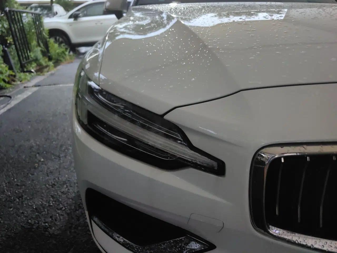 Volvo S60 2023 B4 Zhiyi Luxury Edition — миниатюра 7