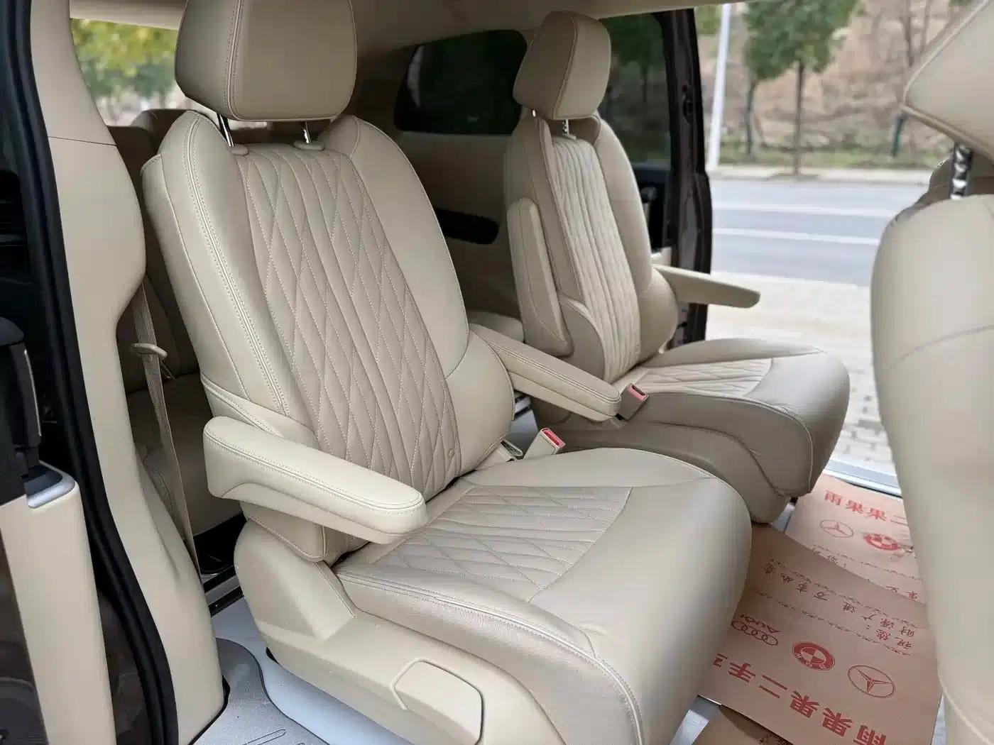 Buick GL8 2023 Land Business Class 652T Luxury — миниатюра 13