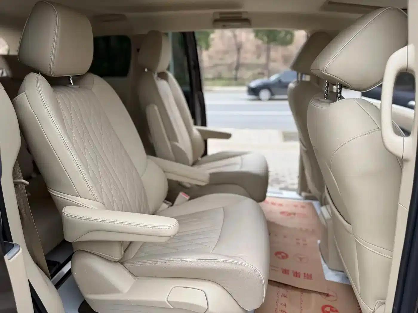 Buick GL8 2023 Land Business Class 652T Luxury — миниатюра 9