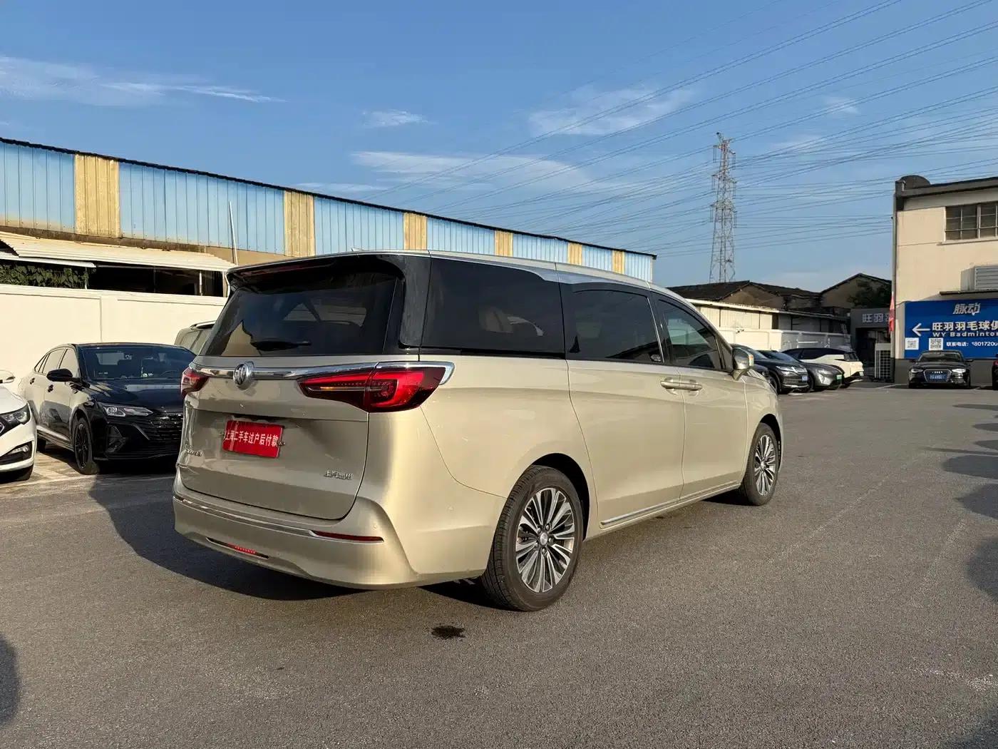 Buick GL8 2023 ES Avantgarde Flagship Edition — миниатюра 18