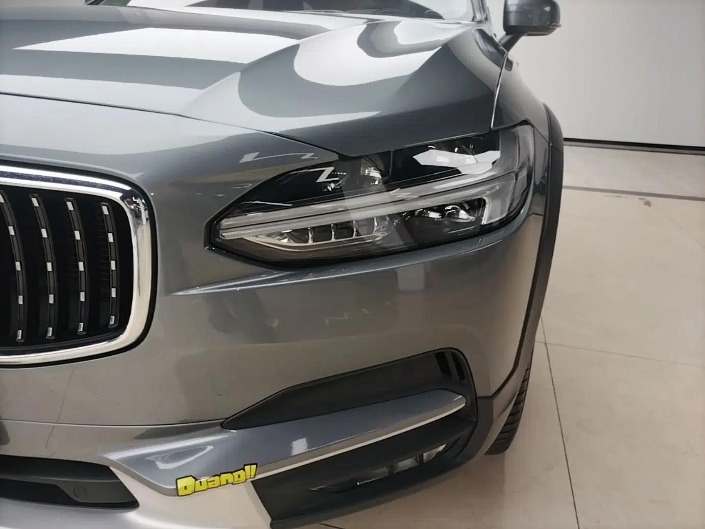 Volvo V90 2020 Cross Country T5 AWD Smart Range Edition — миниатюра 8