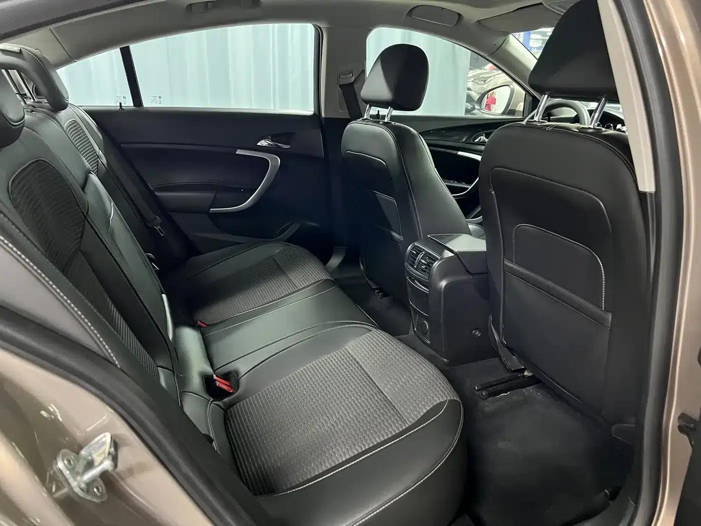 Buick Regal 2015 1.6T Advanced Technology Edition — миниатюра 10