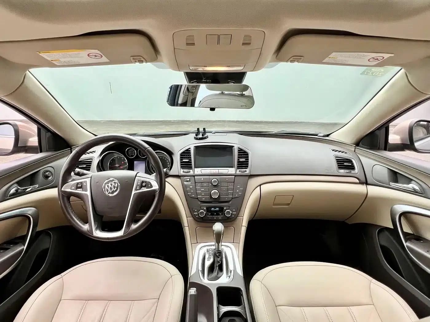 Buick Regal 2012 2.0L Luxury Edition — миниатюра 7