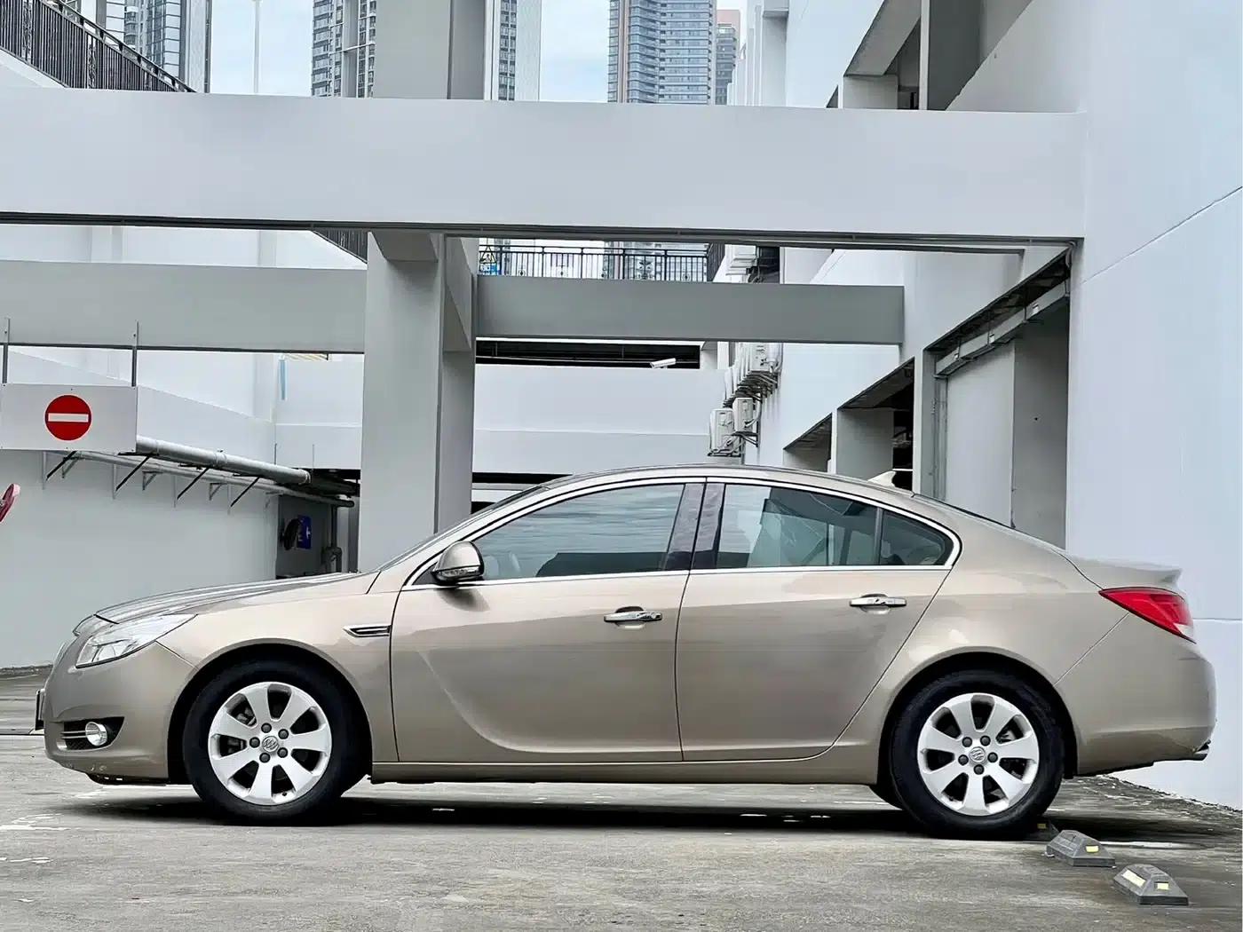 Buick Regal 2012 2.0L Luxury Edition — миниатюра 8