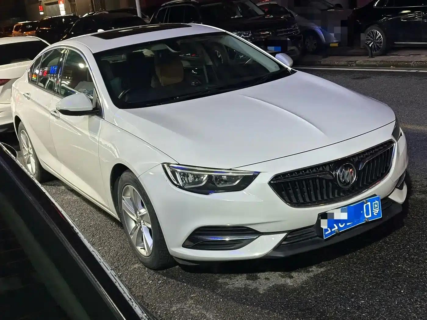Buick Regal 2017 20T Elite — миниатюра 3