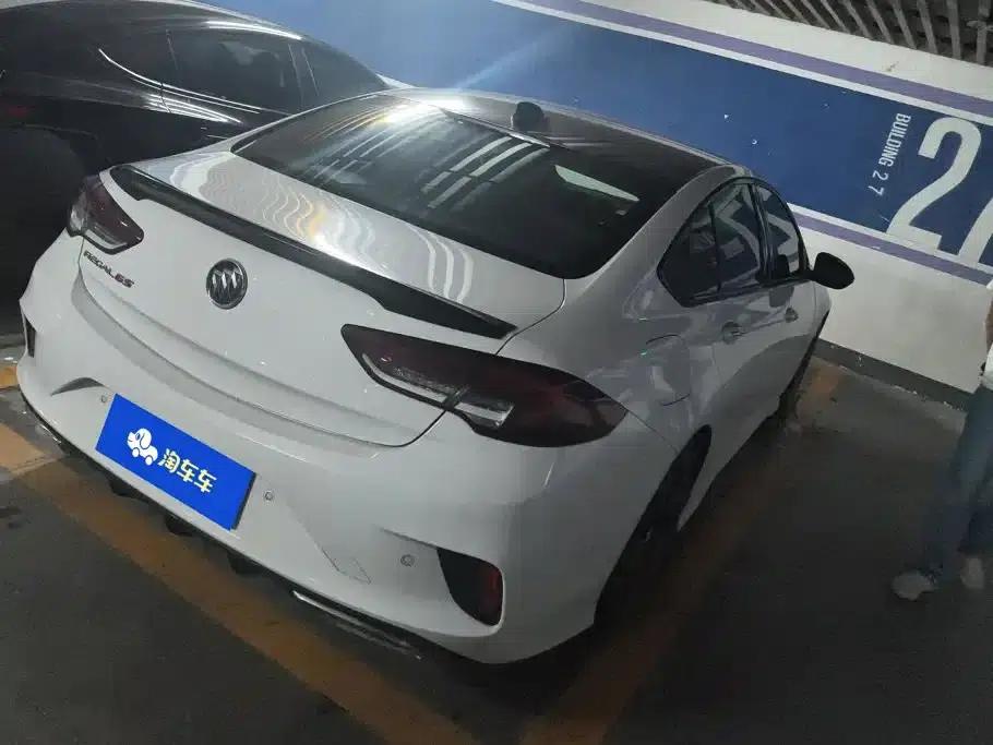 Buick Regal 2021 GS 28T Premium — миниатюра 3