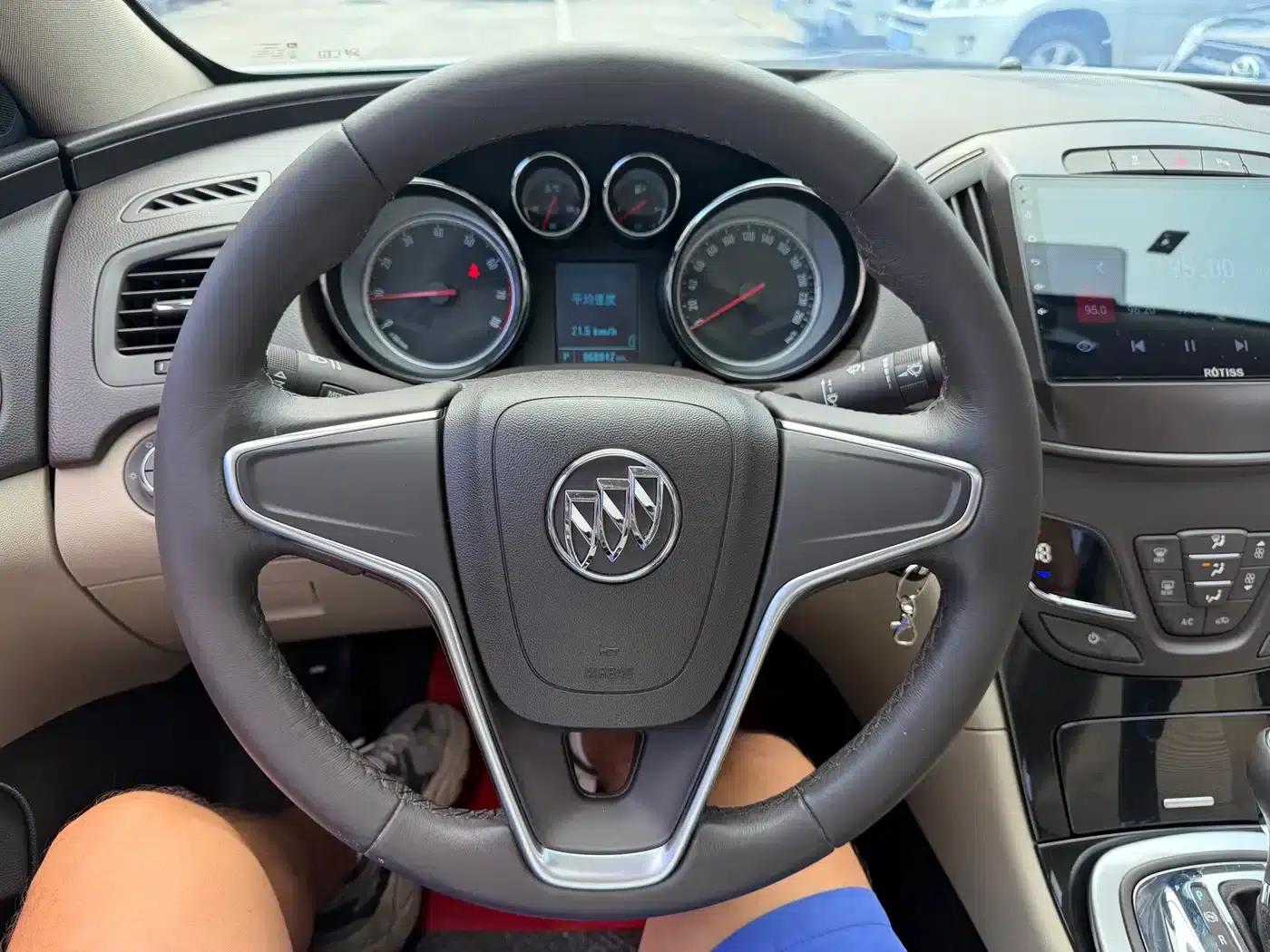 Buick Regal 2014 2.0L Leading Fashion Edition — миниатюра 12