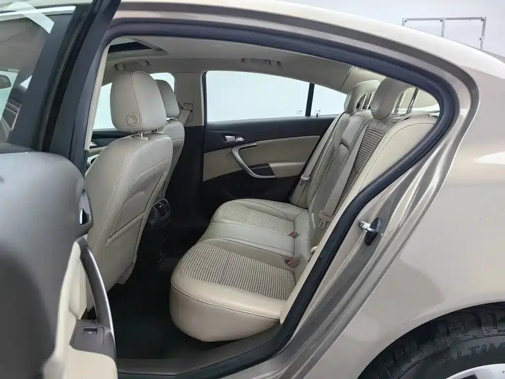 Buick Regal 2015 2.0L Leading Fashion Edition — миниатюра 15