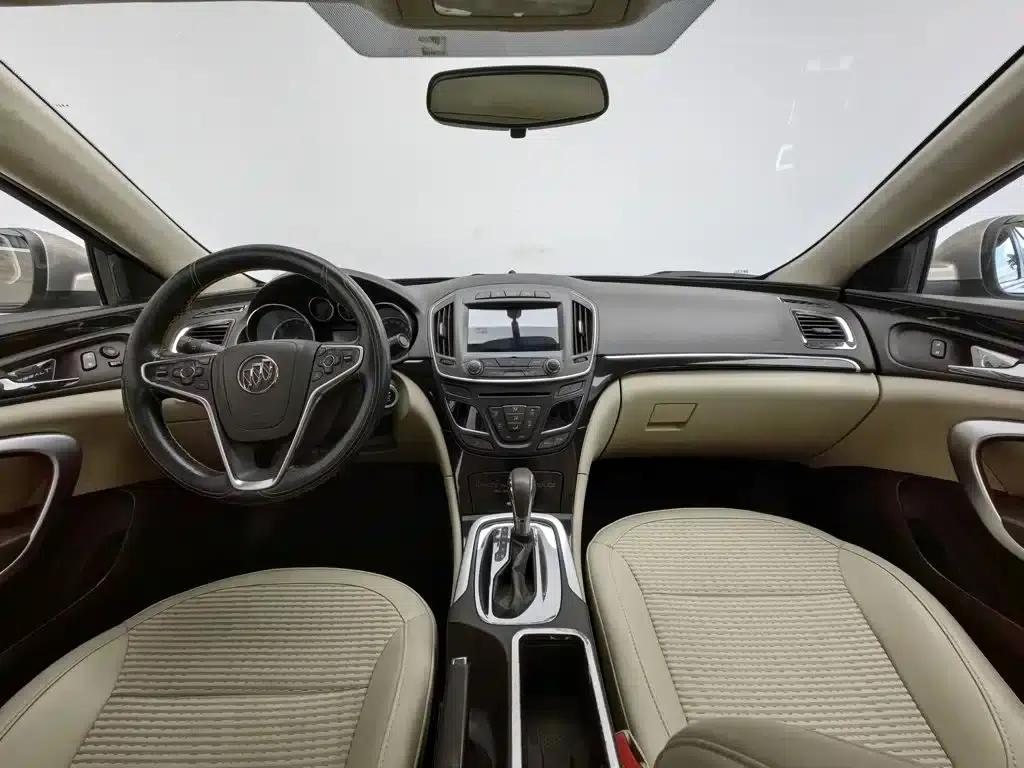 Buick Regal 2015 2.0L Leading Fashion Edition — миниатюра 5