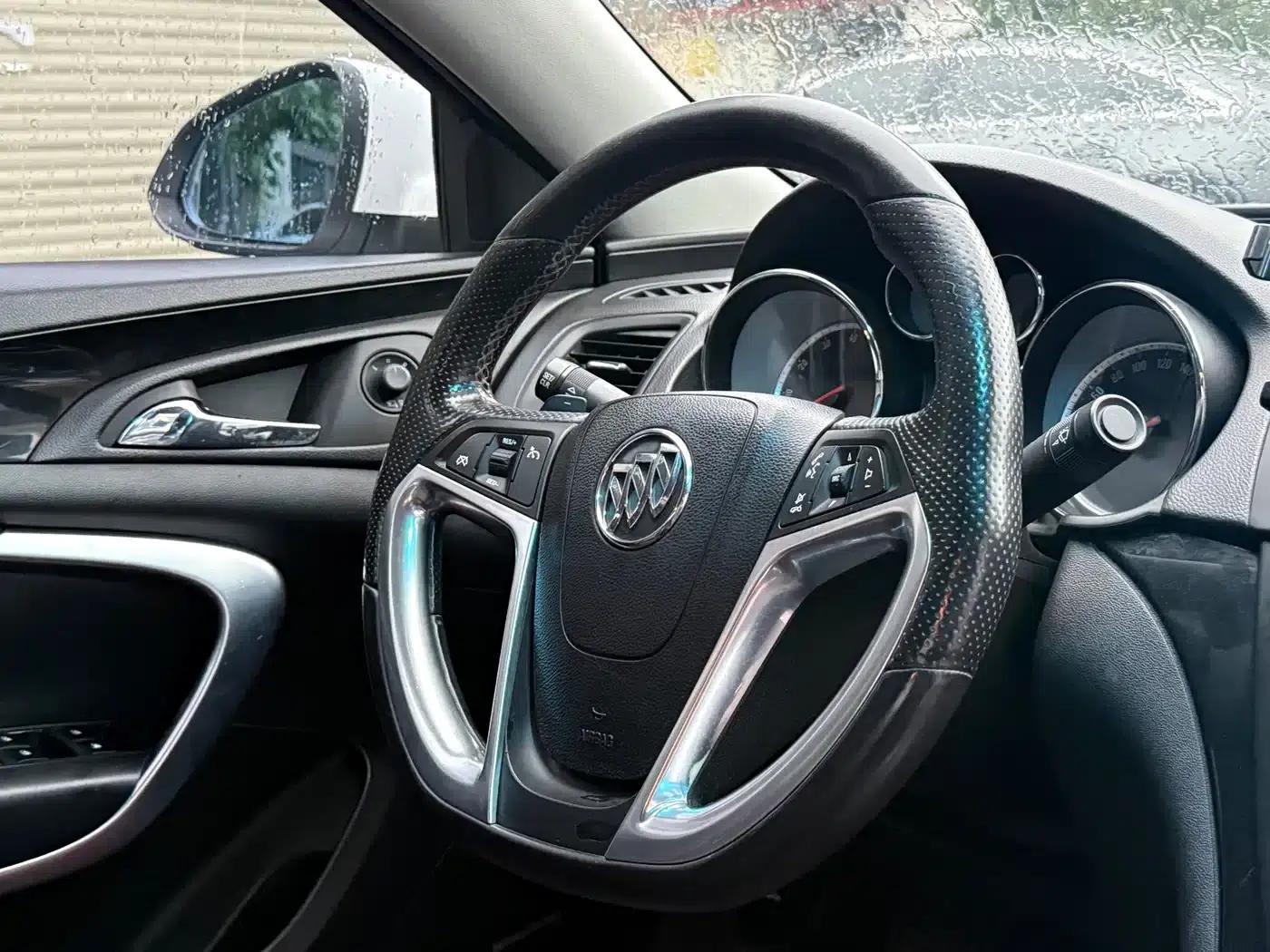 Buick Regal 2013 GS 2.0T Sport Edition — миниатюра 13