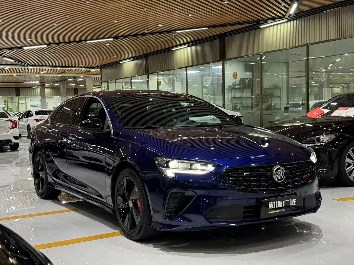Buick Regal 2021 GS 28T Premium — миниатюра 3