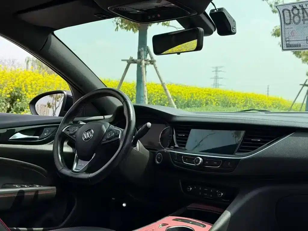 Buick Regal 2021 GS 28T Elite — миниатюра 5