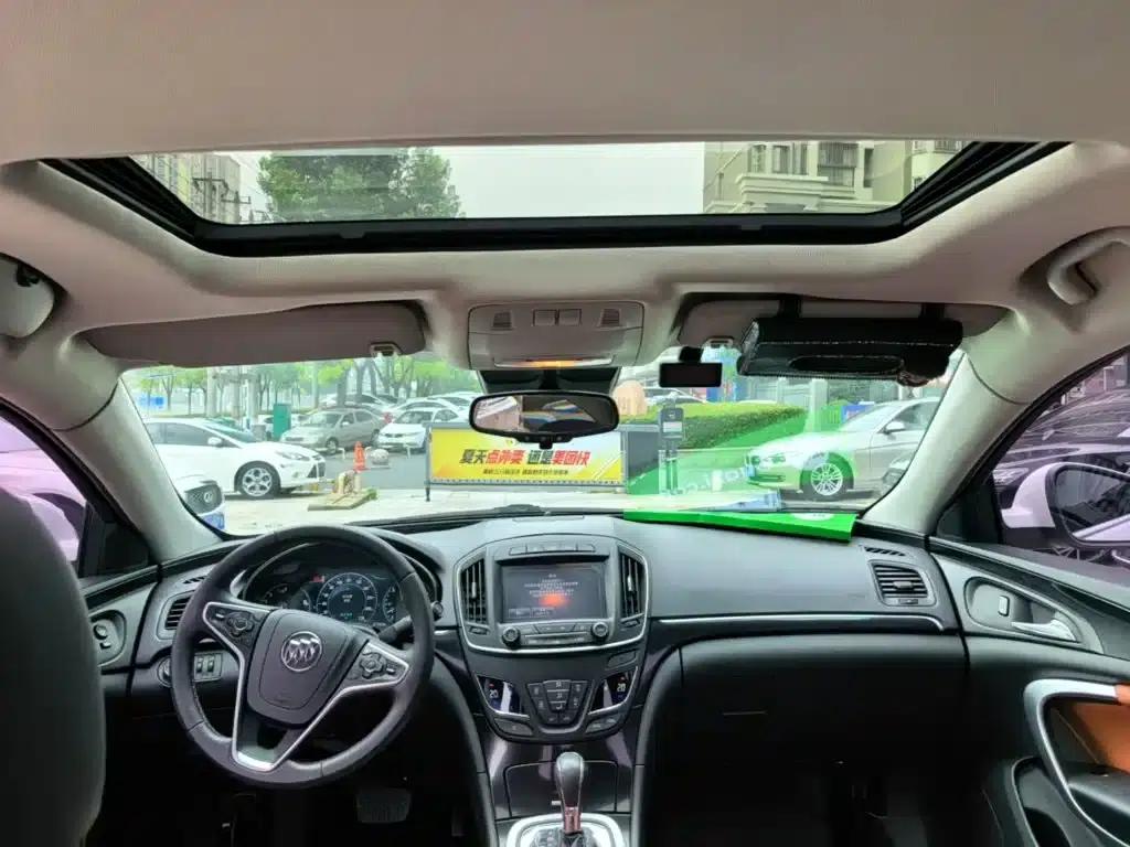 Buick Regal 2015 1.6T Elite Technology Edition — миниатюра 18