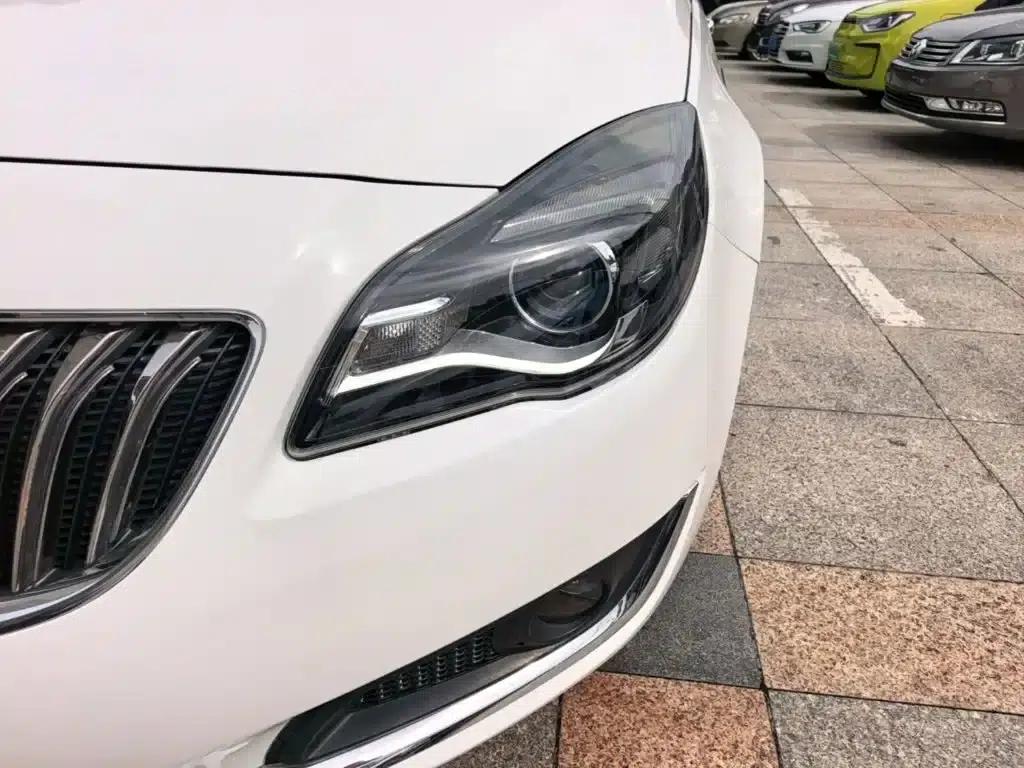 Buick Regal 2015 1.6T Elite Technology Edition — миниатюра 24