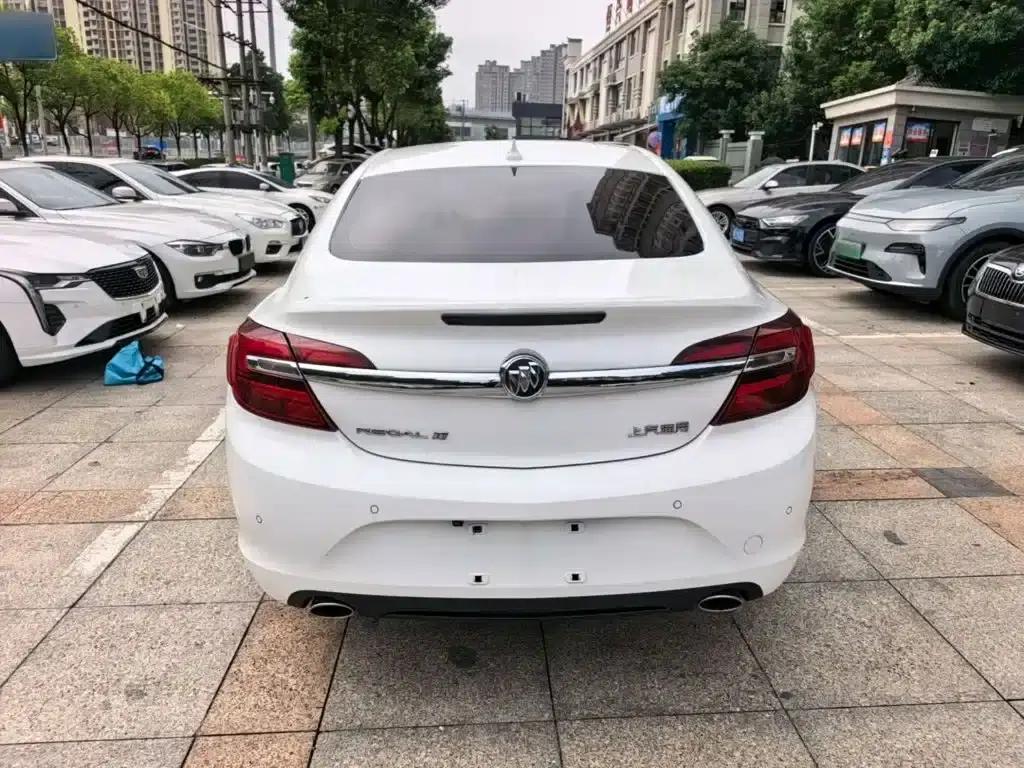 Buick Regal 2015 1.6T Elite Technology Edition — миниатюра 6