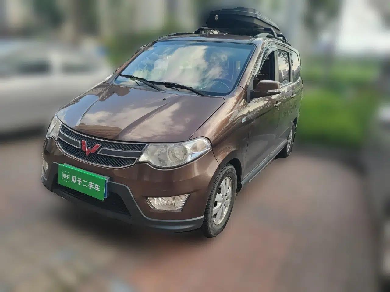 Wuling Hongguang 2014 1.5L S Comfort Model — миниатюра 1