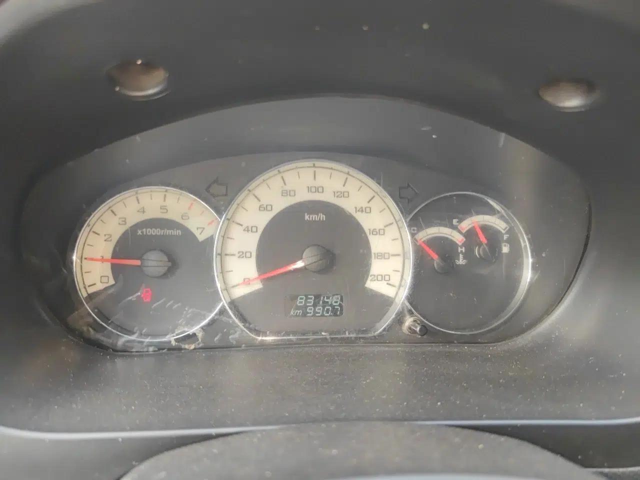 Wuling Hongguang 2014 1.5L S Comfort Model — миниатюра 11