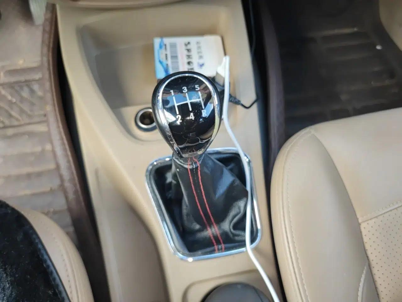 Wuling Hongguang 2014 1.5L S Comfort Model — миниатюра 14