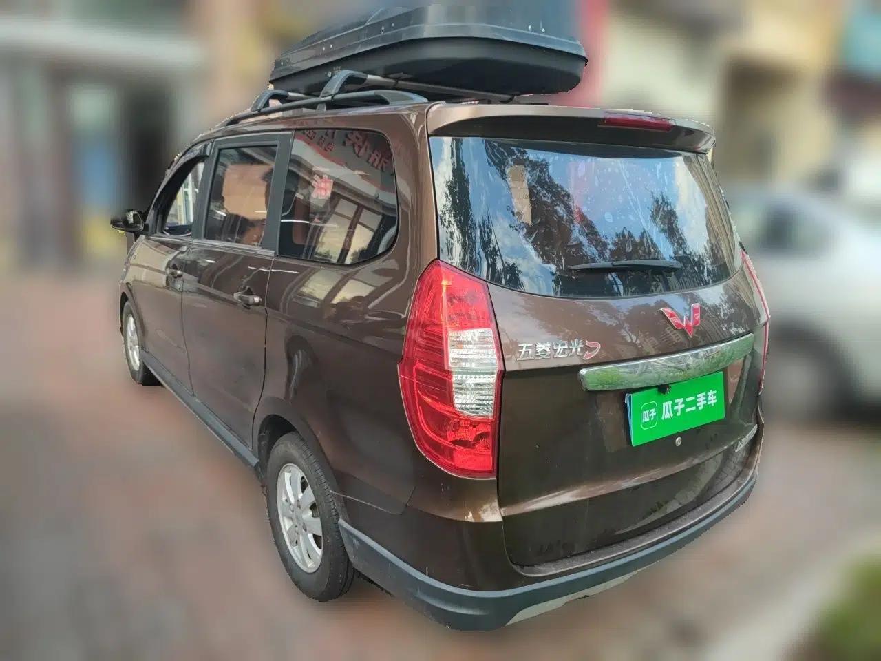 Wuling Hongguang 2014 1.5L S Comfort Model — миниатюра 4