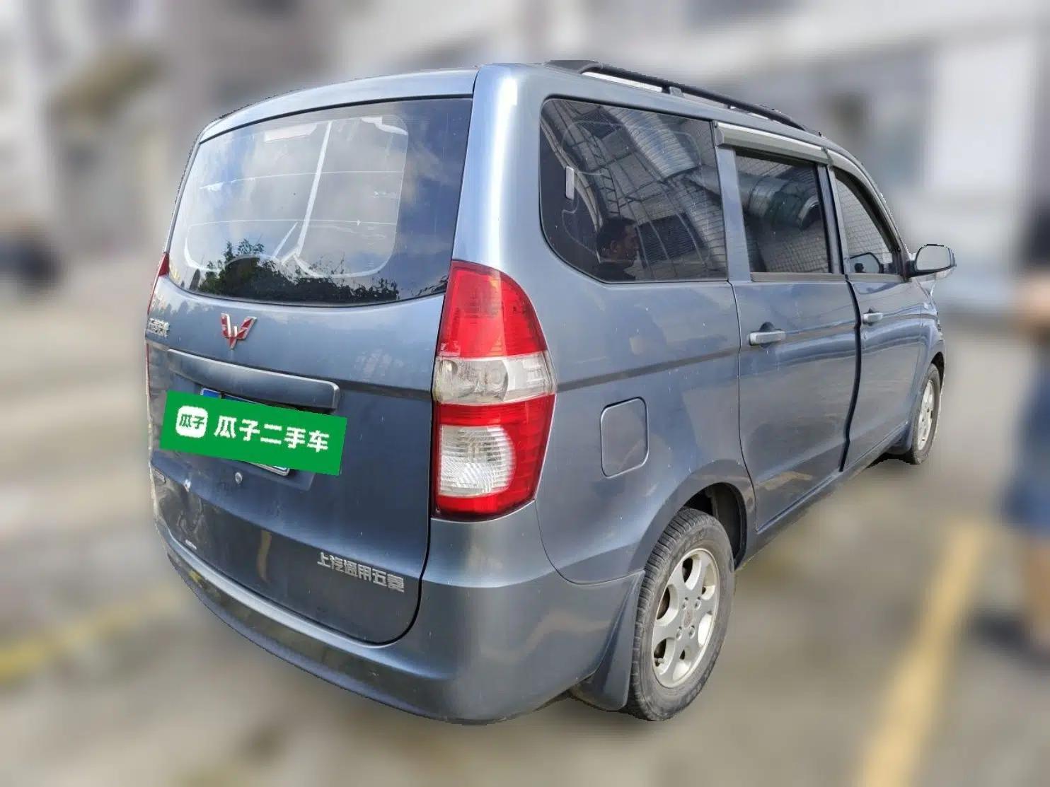 Wuling Hongguang 2014 1.5L Standard Version — миниатюра 6