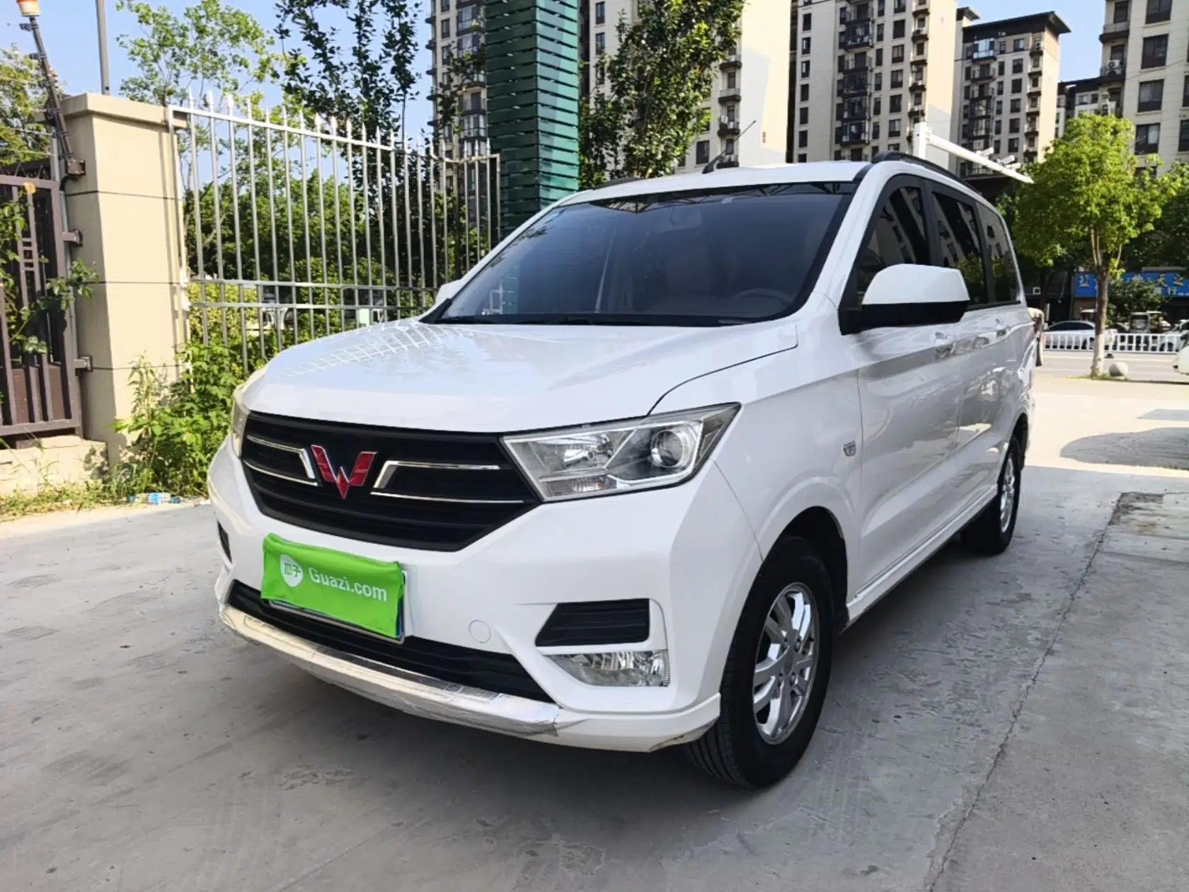 Wuling Hongguang 2019 1.5L S Comfort Edition China VI LAR — миниатюра 1