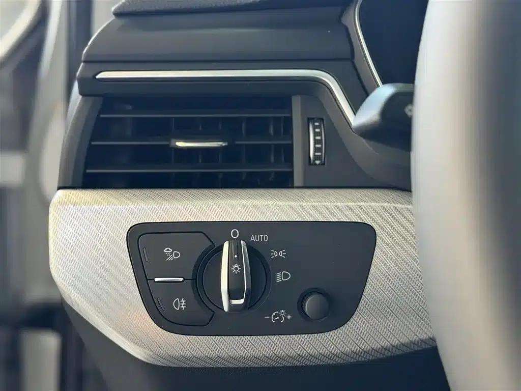 Audi A4L 2020 40 TFSI Fashion Elegance — миниатюра 28