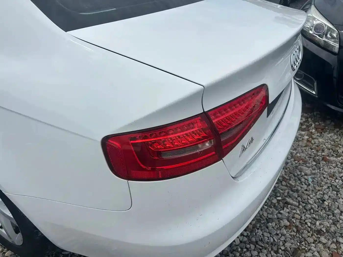 Audi A4L 2015 35 TFSI Automatic Standard Edition — миниатюра 8