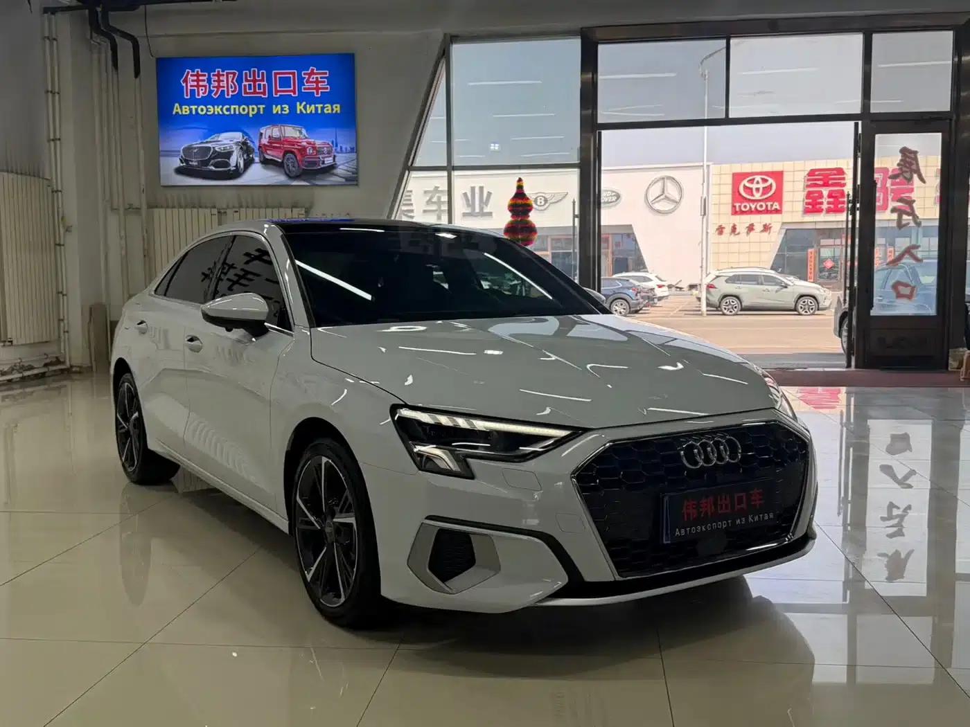 2022 Audi A3 A3L Limousine 35 TFSI Fashionable Elegant Model — миниатюра 3