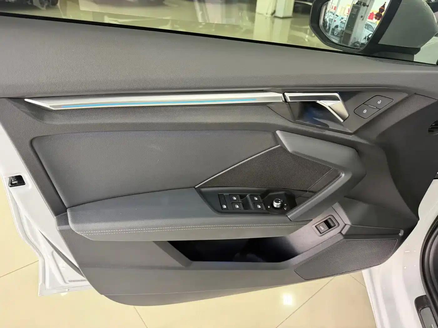 2022 Audi A3 A3L Limousine 35 TFSI Fashionable Elegant Model — миниатюра 8