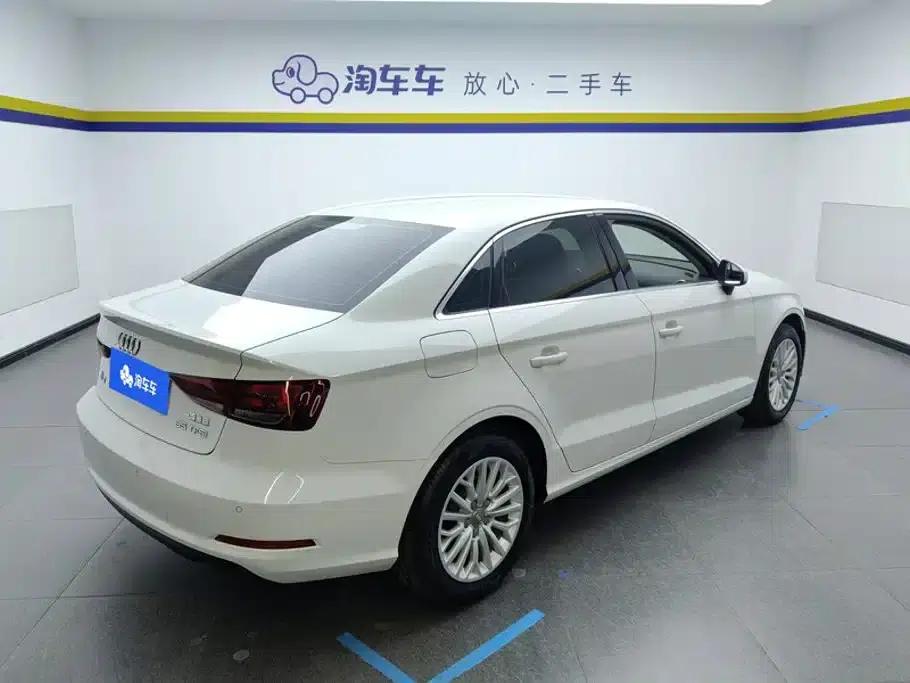 Audi A3 2016 Limousine 35 TFSI Progressive — миниатюра 3