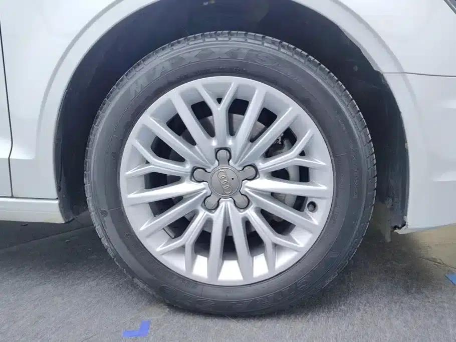 Audi A3 2016 Limousine 35 TFSI Progressive — миниатюра 6